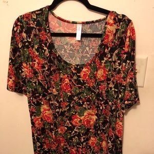 LulaRoe Perfect T